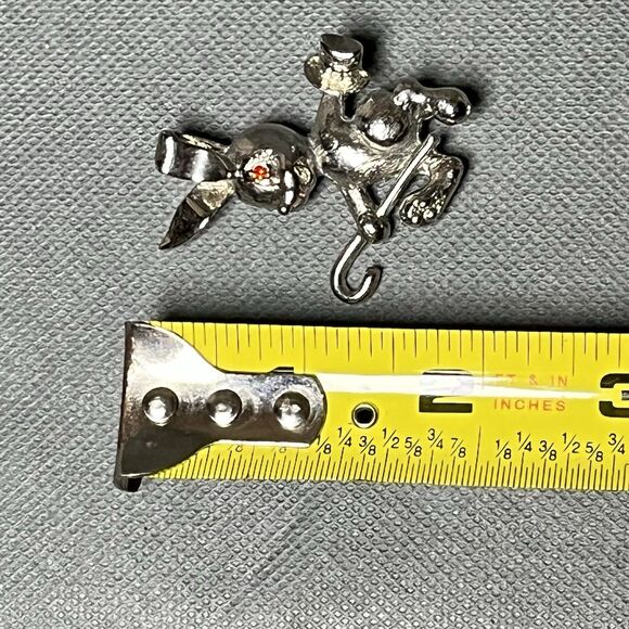 Vntg Peter Rabbit Brooch Rabbit Hat & Cane Silver Brooch Pin 2" Signed Liz-Ann - Picture 6 of 8